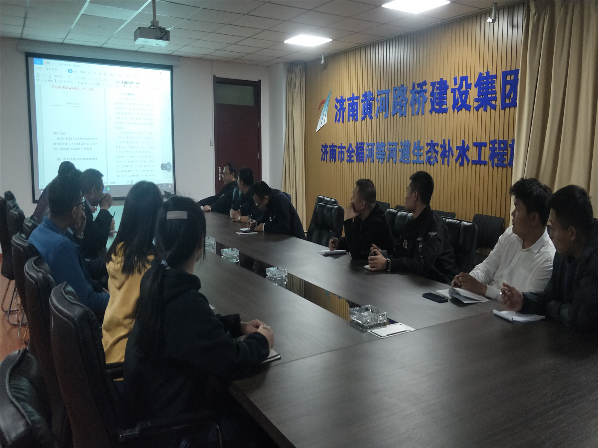 PT��Ѷ|һ������