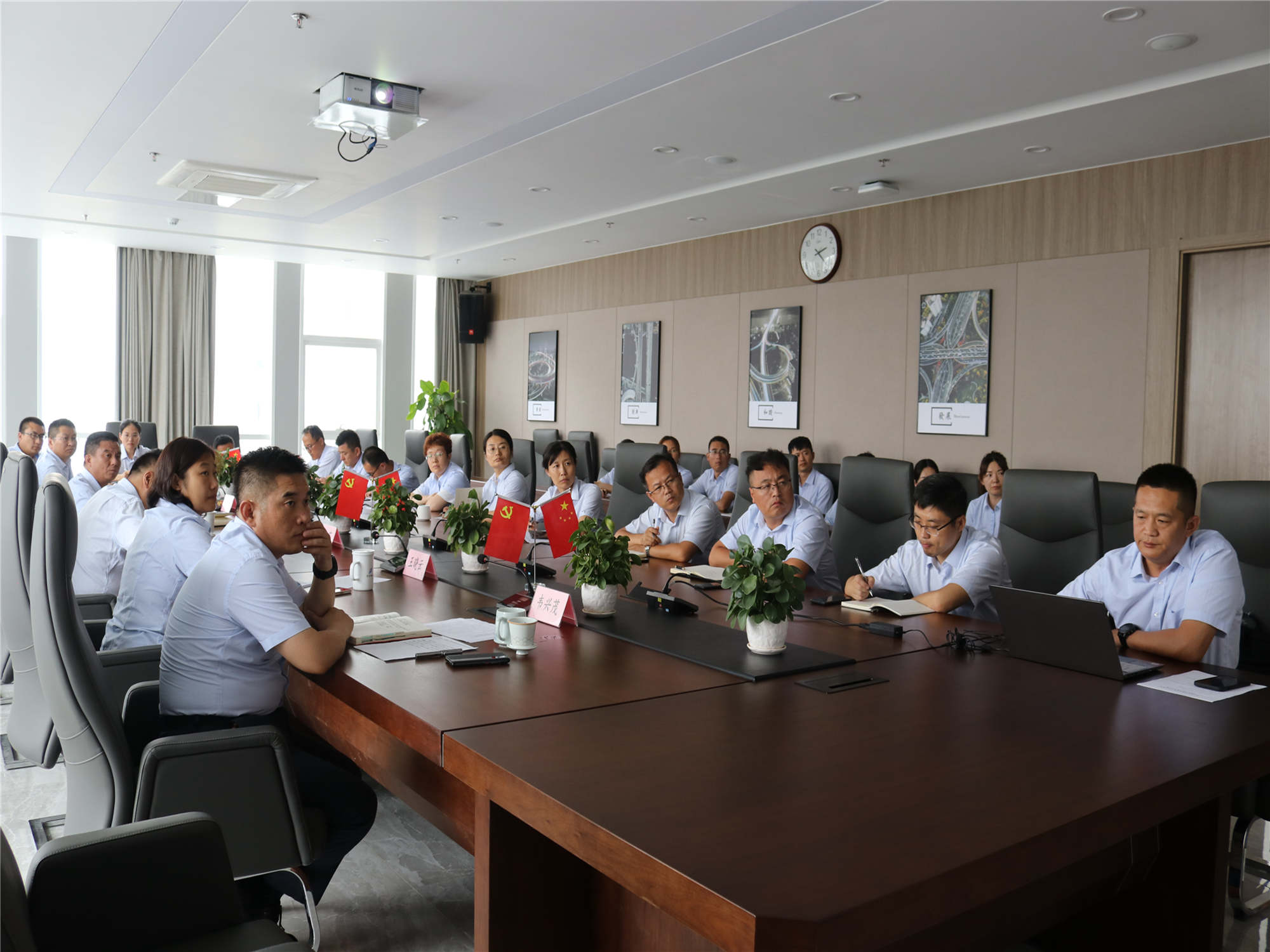 PT��Ѷ|һ������