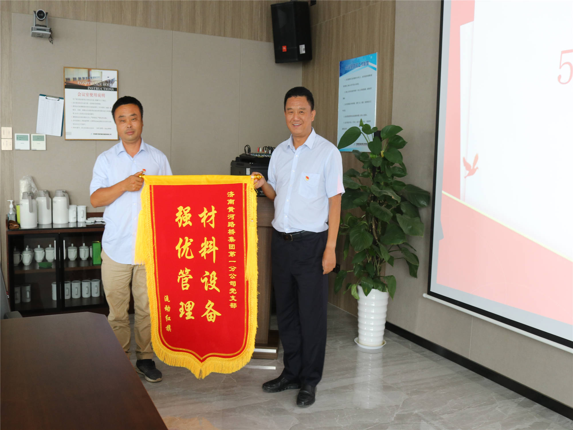 PT��Ѷ|һ������