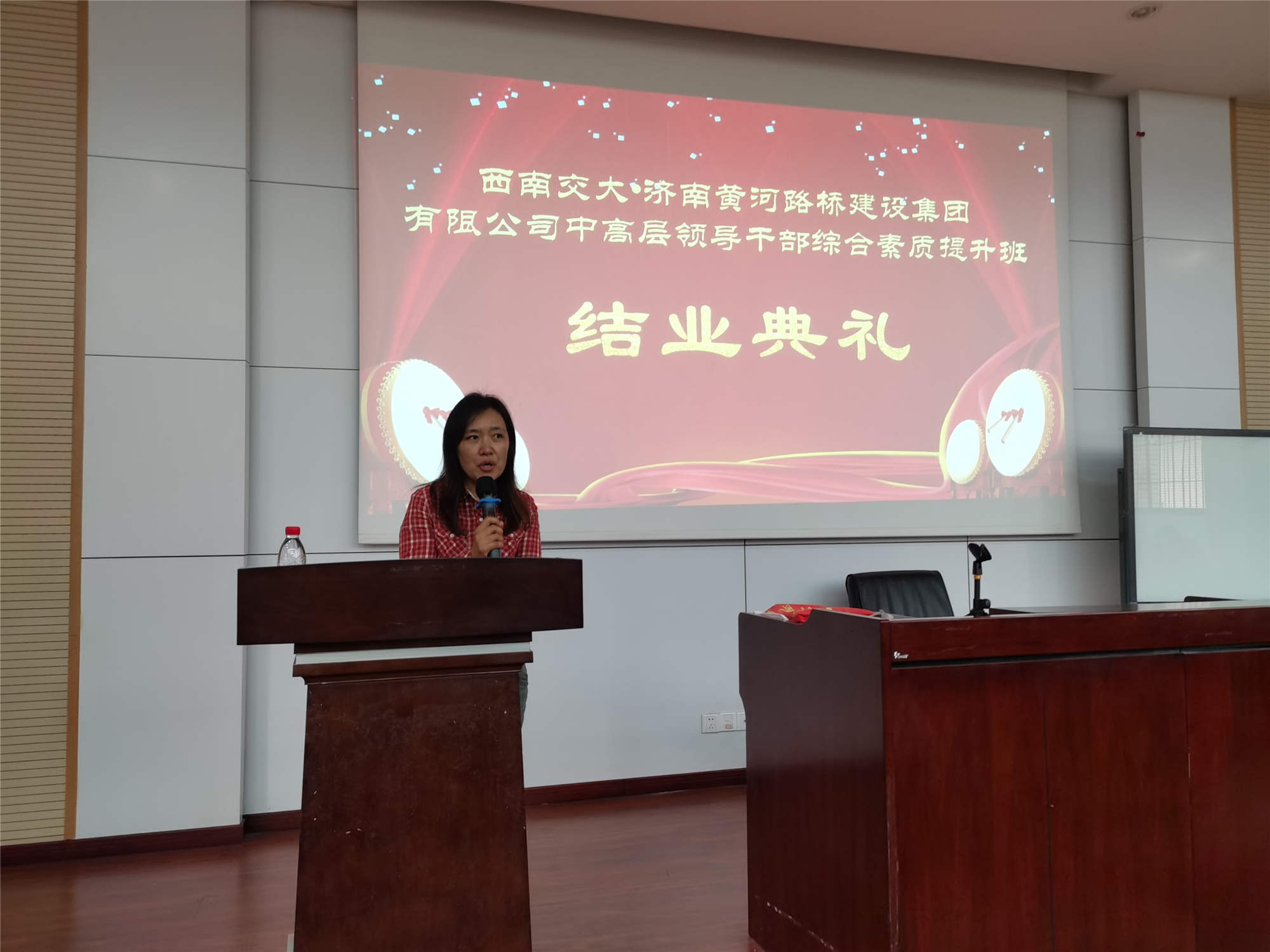 PT��Ѷ|һ������