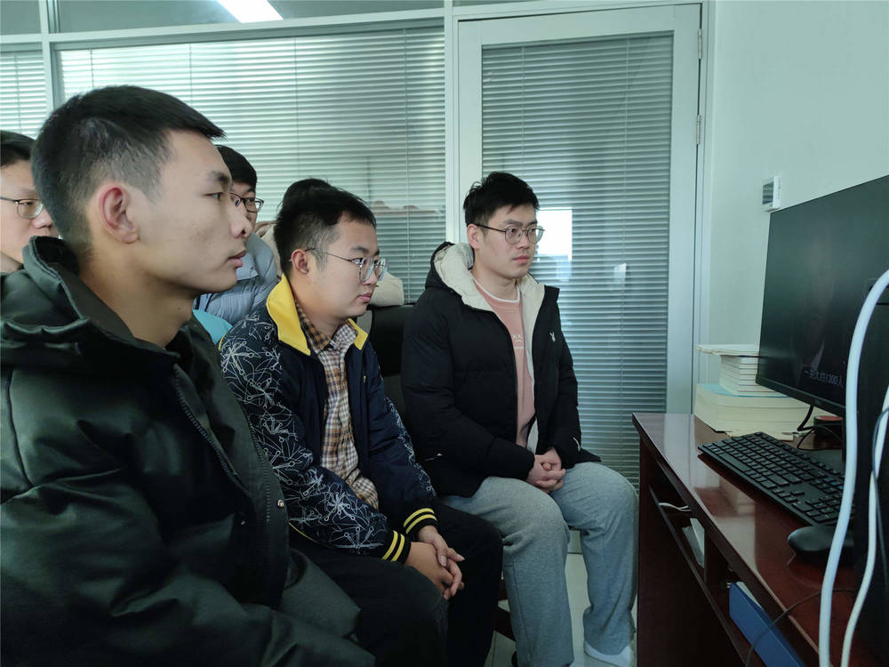 PT��Ѷ|һ������