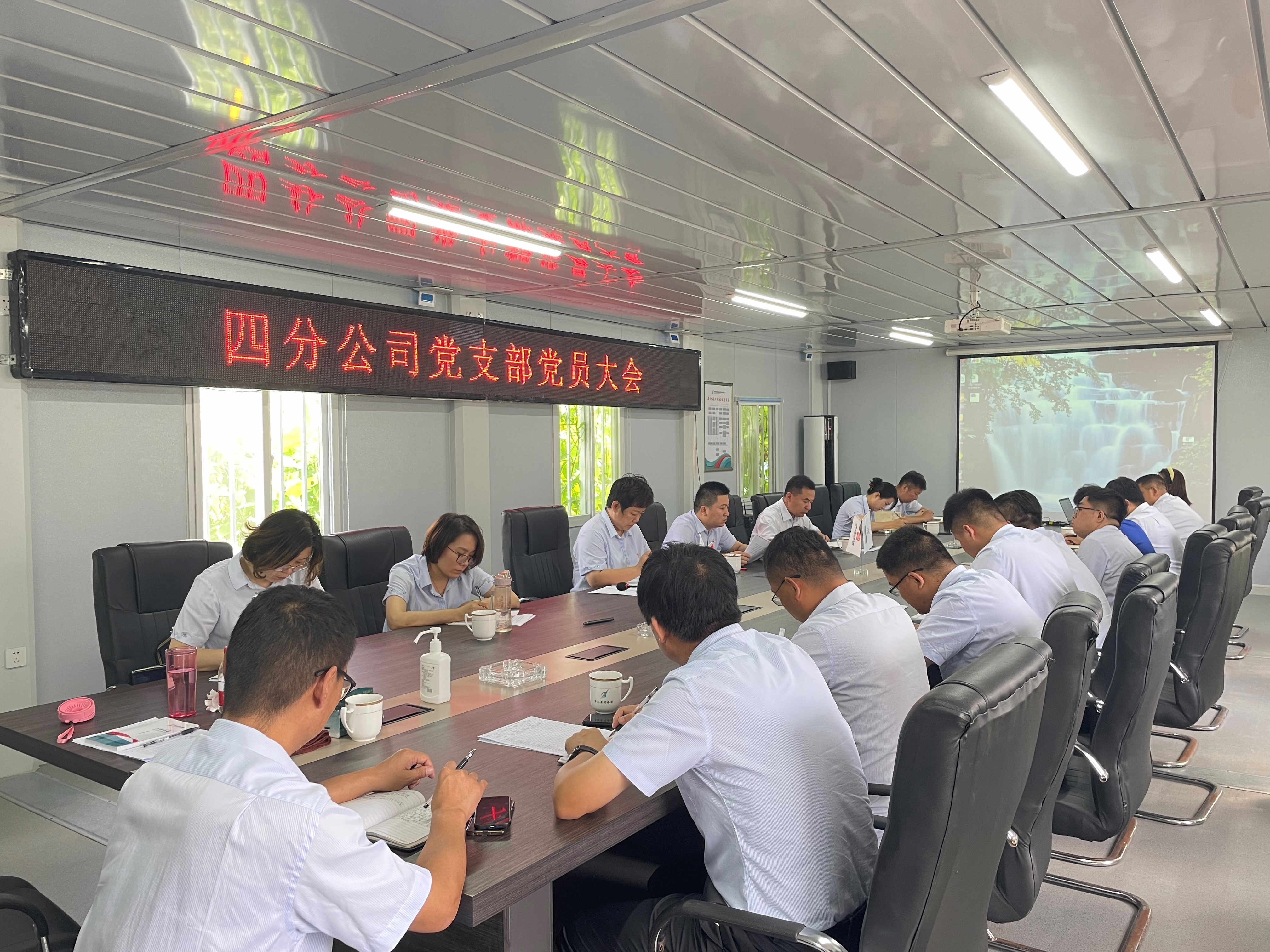 PT��Ѷ|һ������